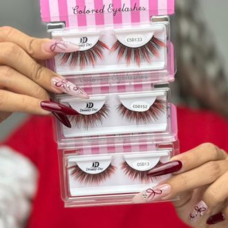 مژه مصنوعی قرمز